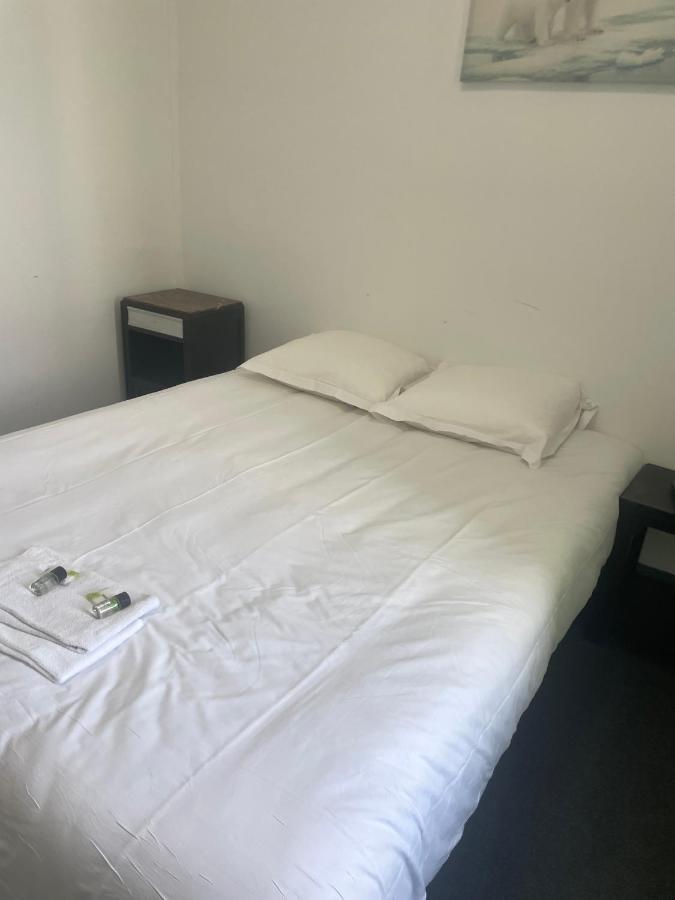 Hotel Le Celtic Montluçon Eksteriør bilde